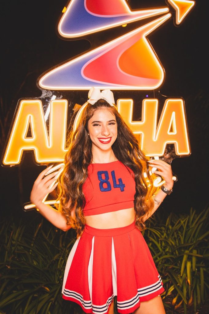 festa aloha influencer