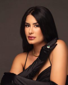 Aiane Cristina
